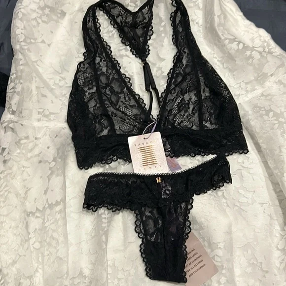 Savage X Fenty Black Lace Bralette and Panty Set NWT S/XS - Picture 4 of 11